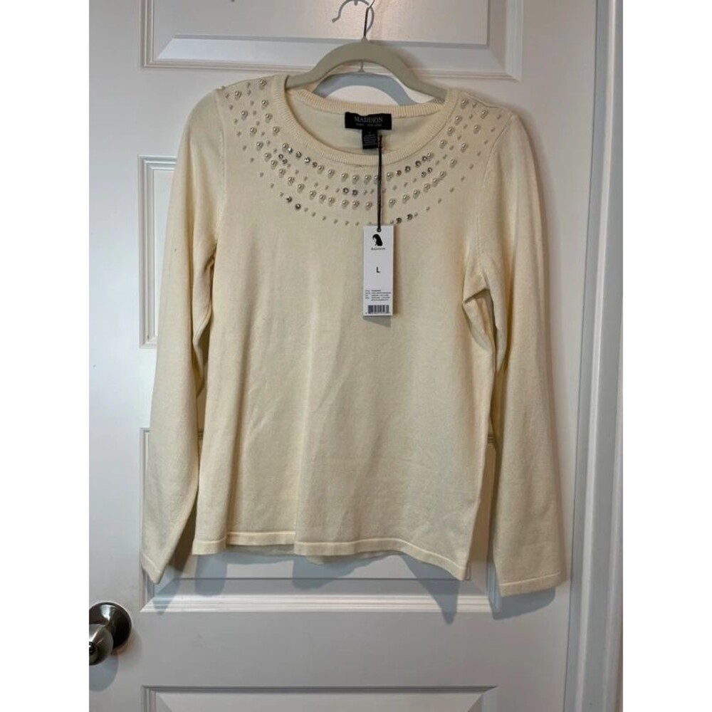 new madison womans large beige sweater career pearls blingy